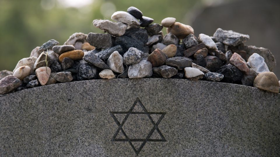 יובל סיון על השפעת השואה על הציבור בישראל